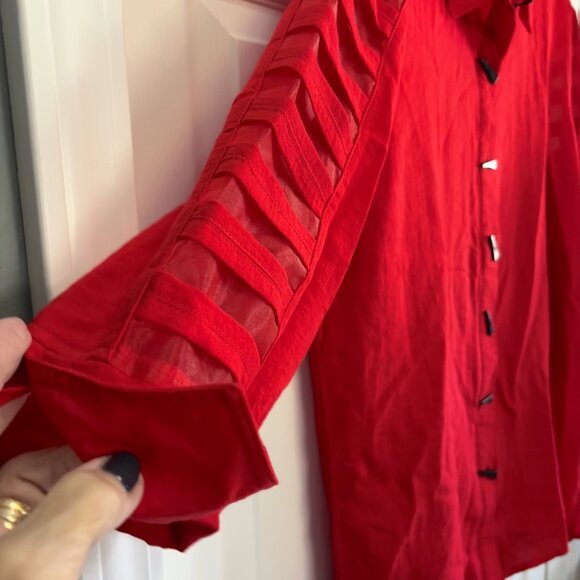 NWT Ali Miles Red Ladder Sleeve Tunic Top  Sheer Panel Sleeves, Size X-large - Picture 2 of 5